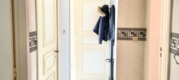 512m² Building in Bischwiller, France No. 61742 13