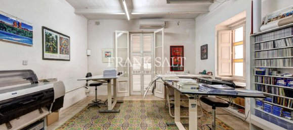  Office in Sliema, Malta No. 12938 9