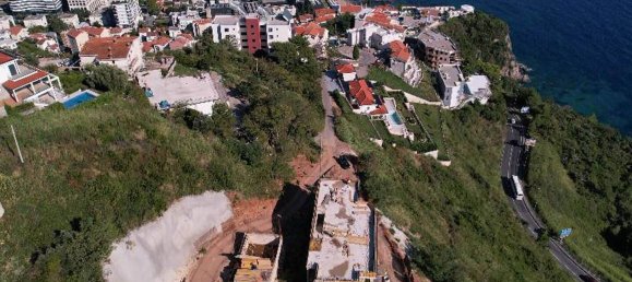 1 bedroom Apartment in Budva, Montenegro No. 200 6