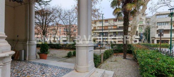 Apartamento de 4 habitaciónes en Venice, Italy No. 132164 12