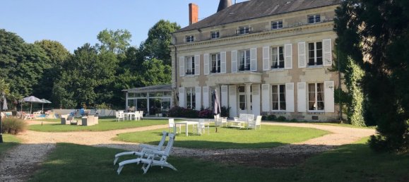 11 bedrooms Castles in Tournon-Saint-Pierre, France No. 67999 30