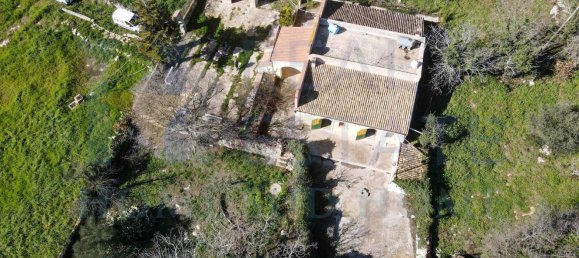 Casa de 7 divisões em Noto, Italy N.º 88303 16