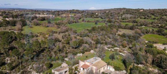Casa de 7 divisões em Noto, Italy N.º 88303 2