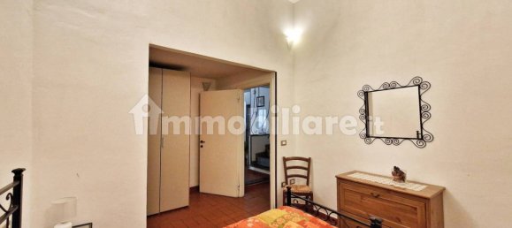 1 bedroom Apartment in Florence, Italy No. 98585 4