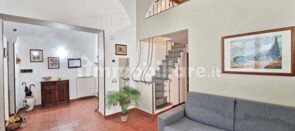 1 bedroom Apartment in Florence, Italy No. 98585 26