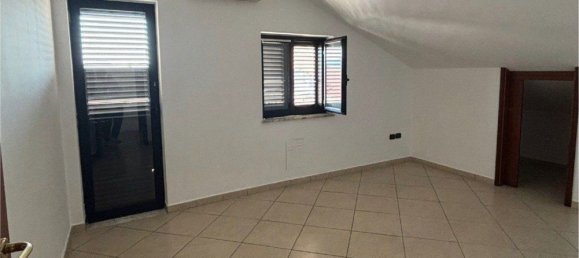 Apartamento de 3 dormitorios en Santa Maria Capua Vetere, Italy No. 377386 6