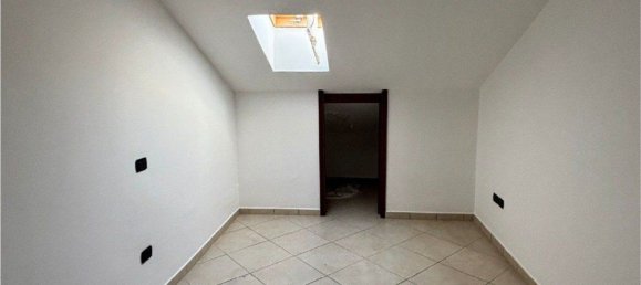Apartamento de 3 dormitorios en Santa Maria Capua Vetere, Italy No. 377386 7