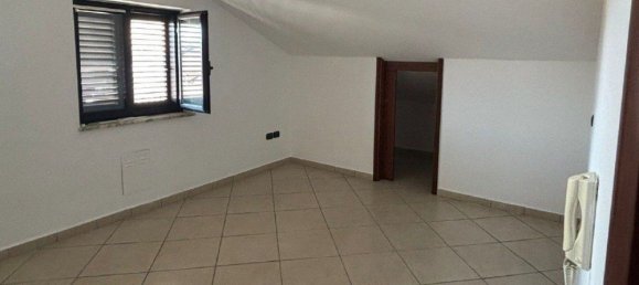 Apartamento de 3 dormitorios en Santa Maria Capua Vetere, Italy No. 377386 8