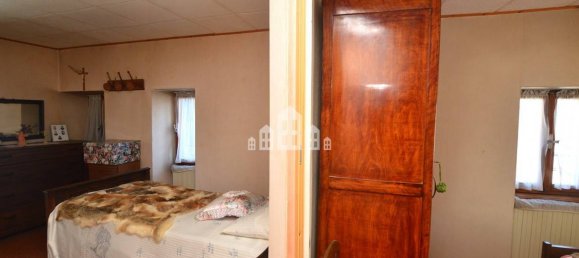 2 bedrooms House in Frassinetto, Italy No. 103327 11