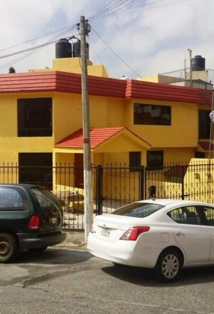 3 bedrooms House in Naucalpan de Juarez, Mexico No. 220518