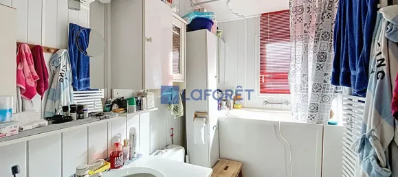 4 bedrooms House in Saint-Pierre-du-Perray, France No. 321619 11