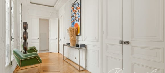 4 bedrooms Apartment in Paris, France No. 294182 6
