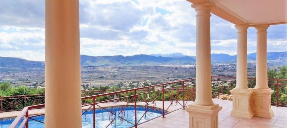 Вилла с 6 спальнями в Аликанте, Испания № 55016 2