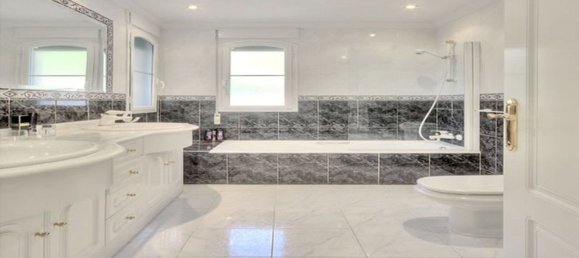 Вилла с 6 спальнями в Аликанте, Испания № 55016 17