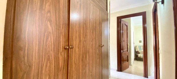 3 bedrooms Apartment in Malaga, Spain No. 157471 4