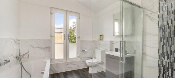 Casa de 4 dormitorios en East Putney, United Kingdom No. 8995 7