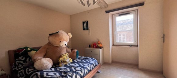 3 bedrooms House in Gerzat, France No. 55897 7