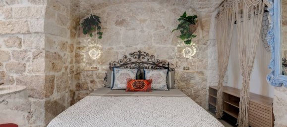 Studio in Ostuni, Italy No. 21508 5