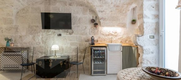 Studio in Ostuni, Italy No. 21508 2