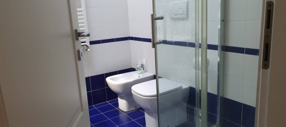 1 chambre Appartement à Milan, Italy No. 243975 12