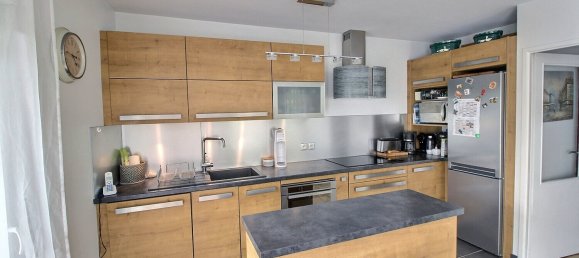 2 bedrooms Apartment in Massy, France No. 183872 8