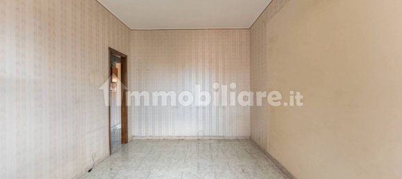 Apartamento de 1 dormitorio en Corsico, Italy No. 287380 18
