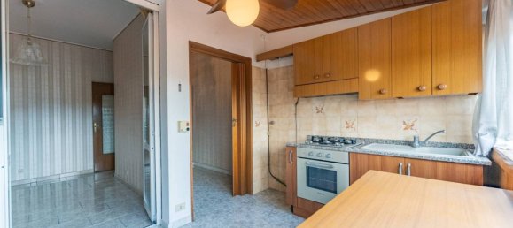 Apartamento de 1 dormitorio en Corsico, Italy No. 287380 13