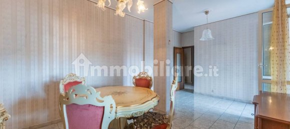 Apartamento de 1 dormitorio en Corsico, Italy No. 287380 2