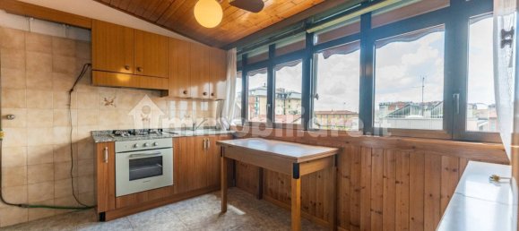 Apartamento de 1 dormitorio en Corsico, Italy No. 287380 12