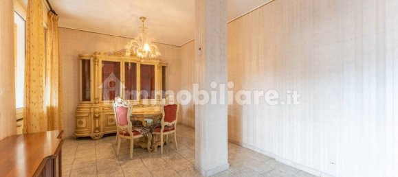 Apartamento de 1 dormitorio en Corsico, Italy No. 287380 4