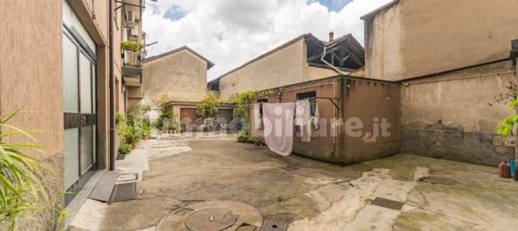 Apartamento de 1 dormitorio en Corsico, Italy No. 287380 31