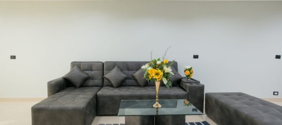 3 bedrooms Condo in Bangkok, Thailand No. 6608 4