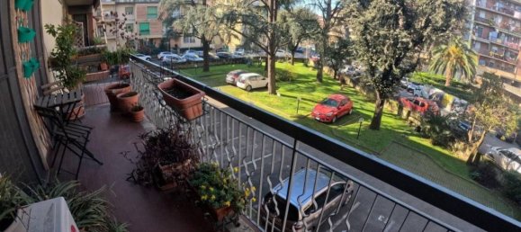 2 bedrooms Apartment in Florence, Italy No. 267727 14