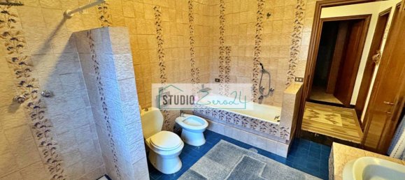 4 bedrooms Villa in Pietrasanta, Italy No. 51014 19