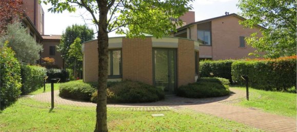 4 bedrooms Apartment in Reggio Emilia, Italy No. 349374 4