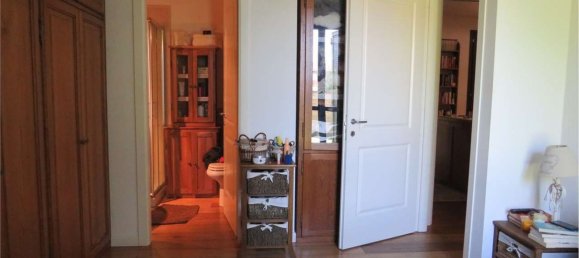 4 bedrooms Apartment in Reggio Emilia, Italy No. 349374 23