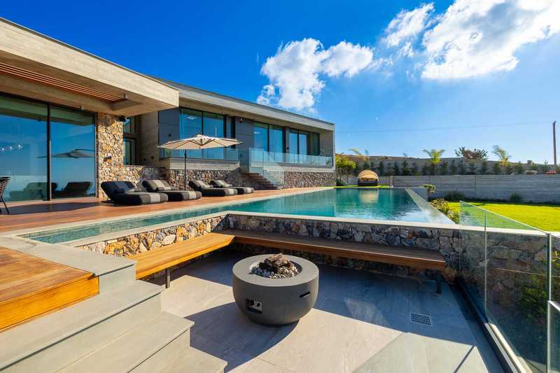 5 bedrooms Villa in Armou, Cyprus No. 16208