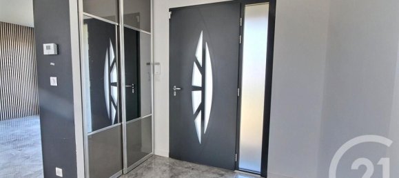 4 bedrooms House in Mer, France No. 250825 5