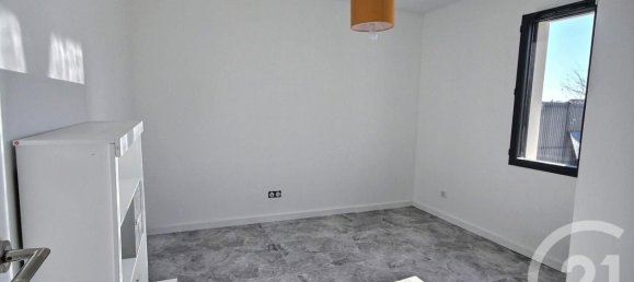 4 bedrooms House in Mer, France No. 250825 13