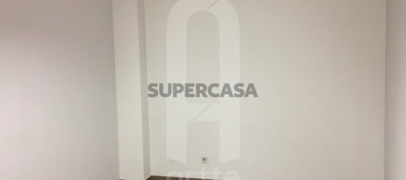 174m² Commercial property in Aveiro, Portugal No. 165216 19