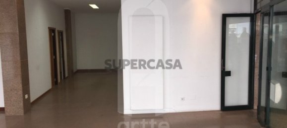 174m² Commercial property in Aveiro, Portugal No. 165216 16