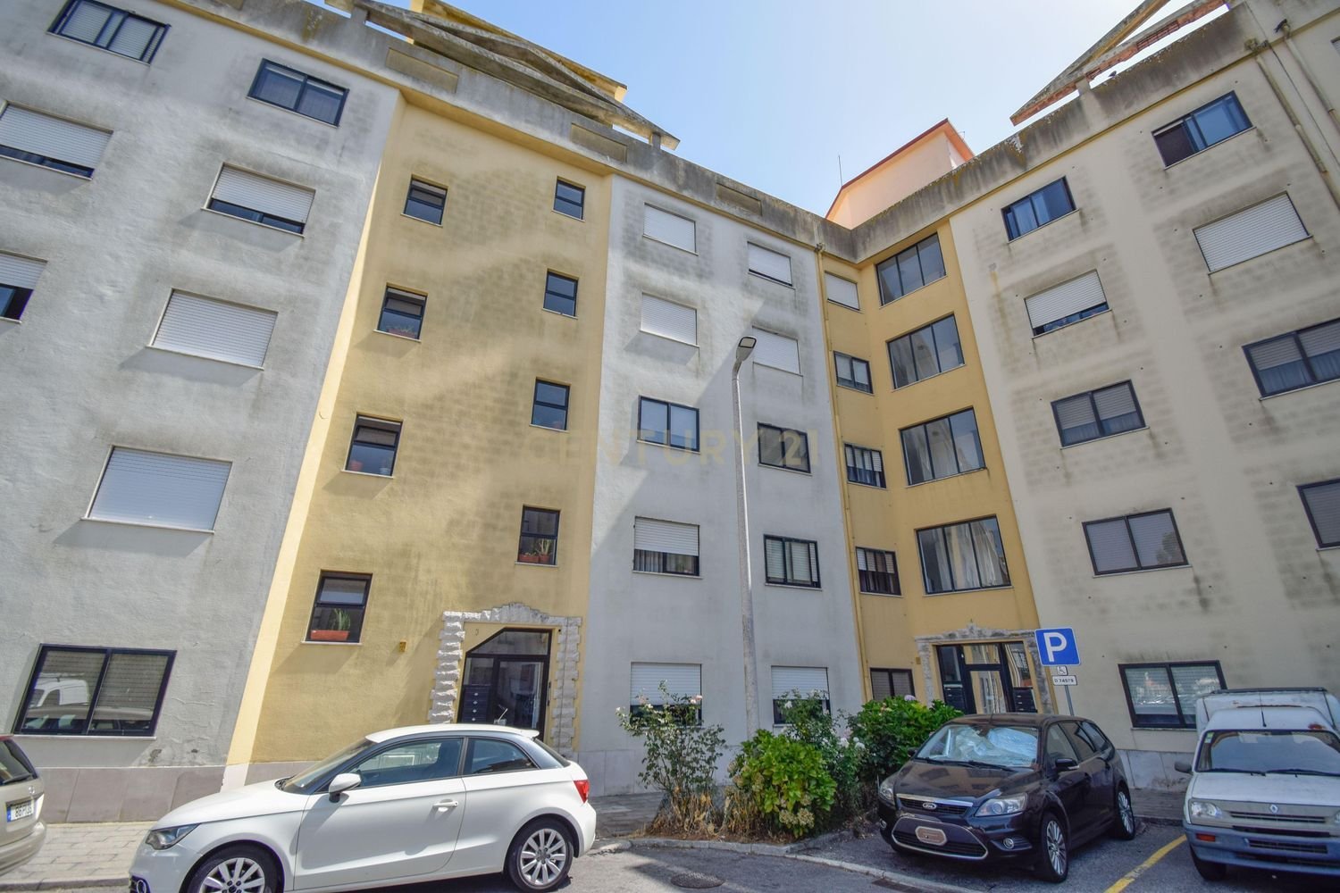 3 bedrooms Apartment in Sintra, Portugal No. 233581