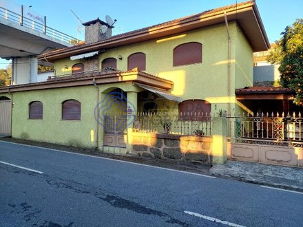 Casa de 5 dormitorios en Santo Tirso, Portugal No. 105154