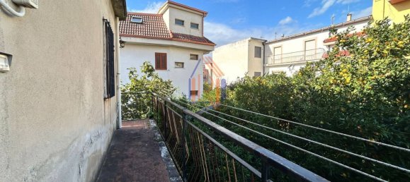Casa de 3 divisões em Catanzaro, Italy N.º 86925 15