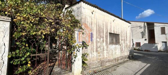 Casa de 3 divisões em Catanzaro, Italy N.º 86925 5