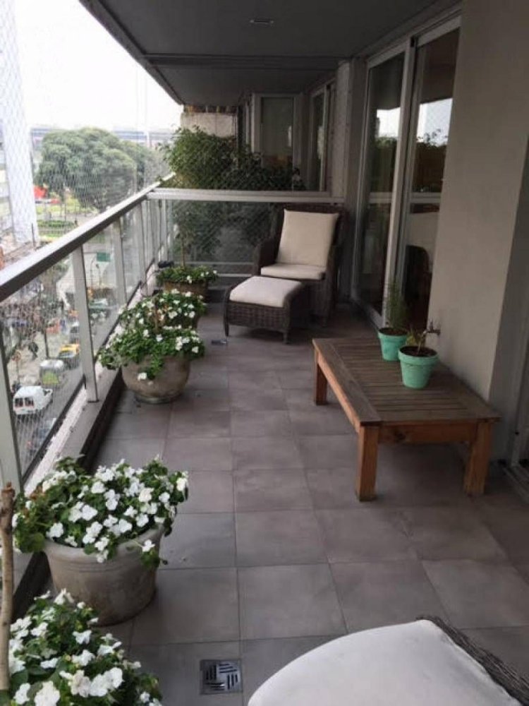 4 bedrooms Apartment in Buenos Aires, Argentina No. 99743