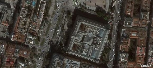  Commercial property in Madrid, Spain No. 181032 2