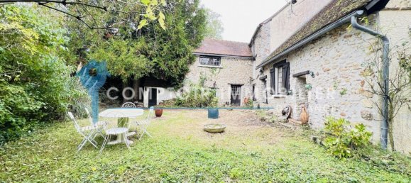 2 bedrooms House in Auneau, France No. 233614 10