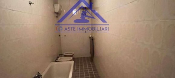 Edifício em Aversa, Italy 620 m² N.º 317189 33