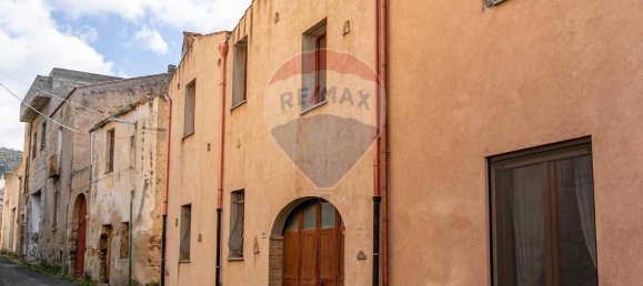 4 rooms House in Laconi, Italy No. 33502 29